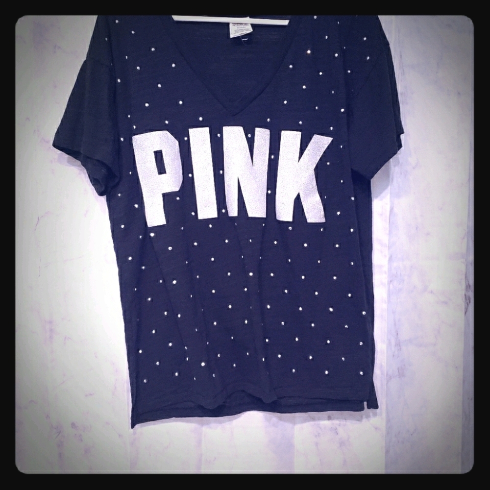 🖤silver studded PINK shirt